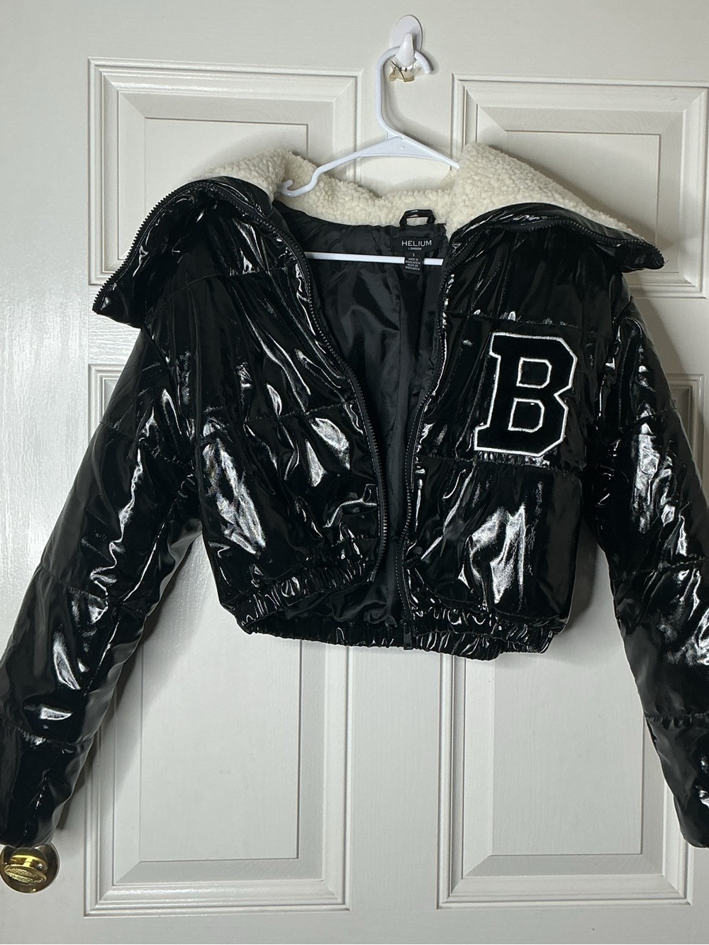 Black Patent Sherpa-Lined Cropped Puffer Jacket